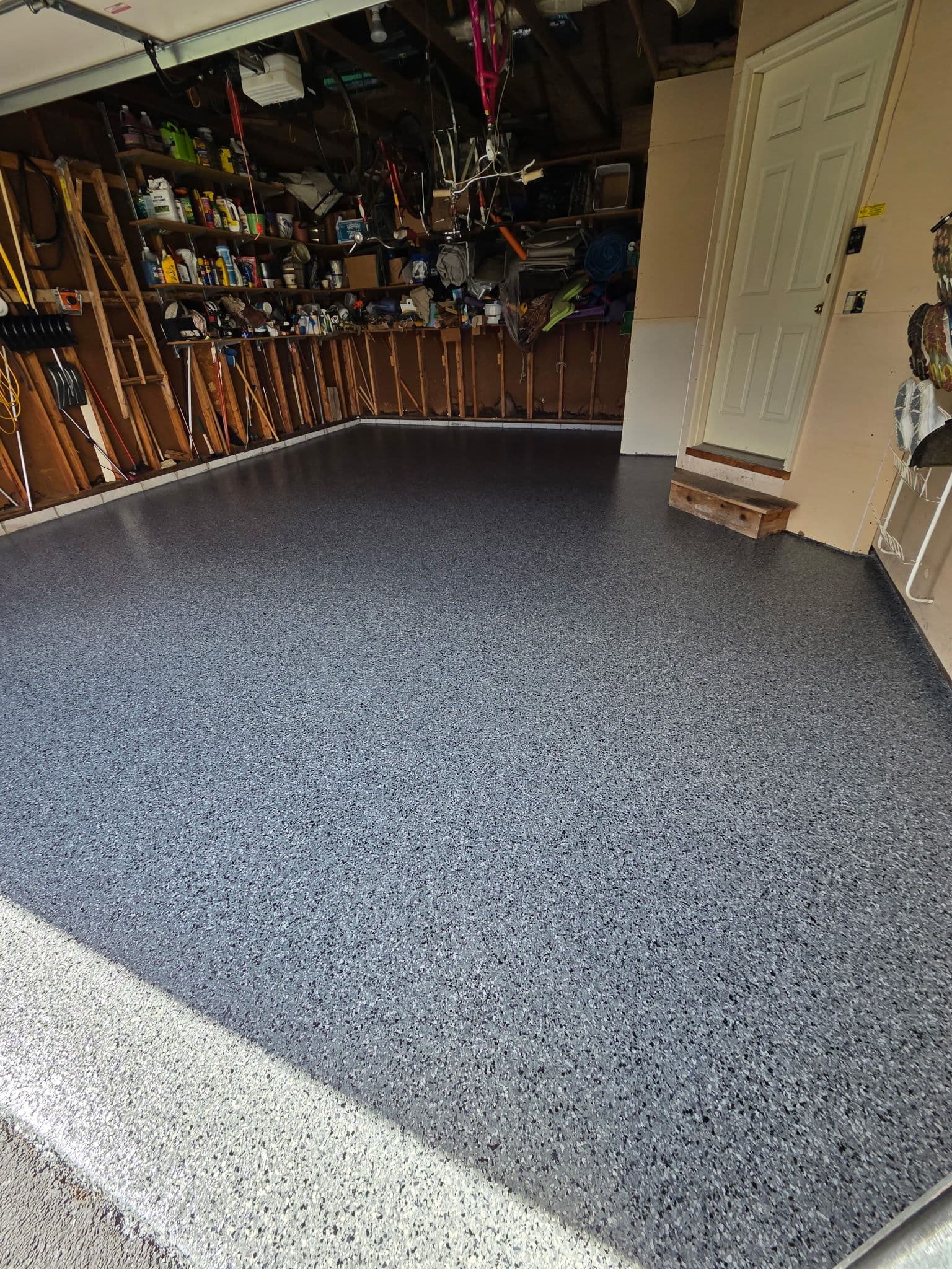Gallery photos for Oakdale Garage Floor Gets a Full Flaked Epoxy Makeover: Image #3