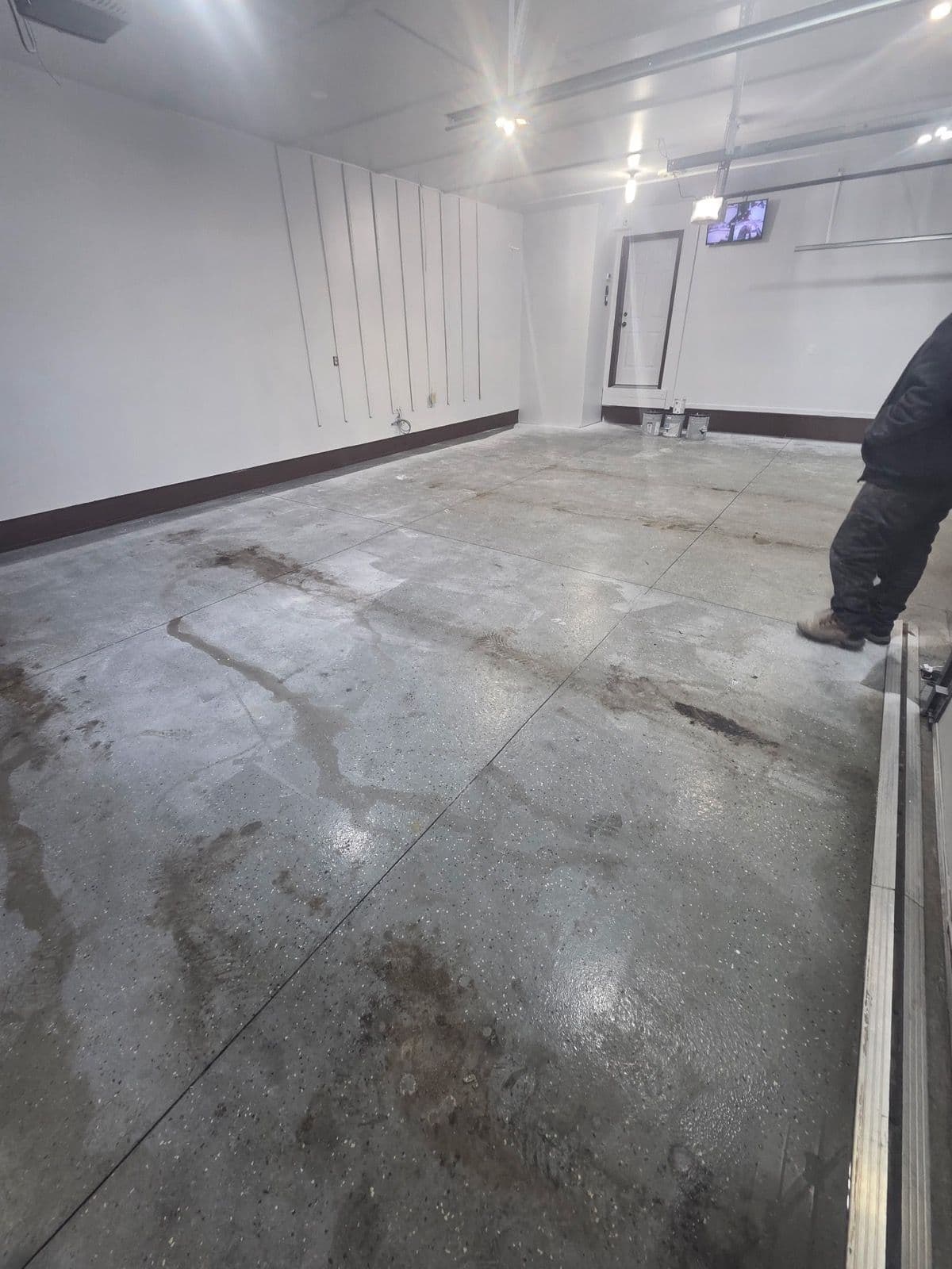 Project Garage Floor Makeover in Edina MN image