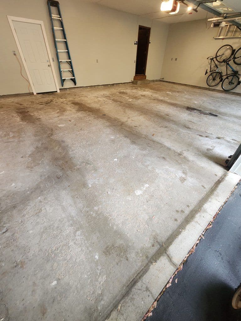 Gallery photos for Stillwater Garage Epoxy Floor Transformation: Image #2