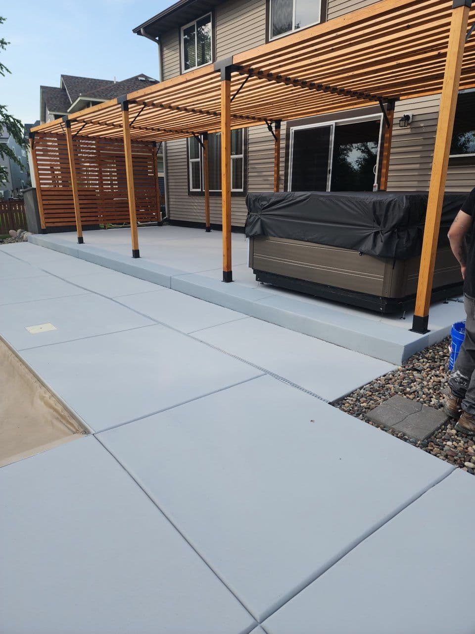 Gallery photos for Stunning Pool Deck Transformation in Woodbury: Image #1