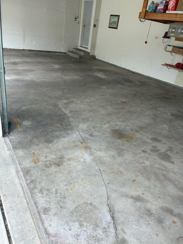 Gallery photos for Sleek Garage Floor Makeover in Oakdale: Image #2